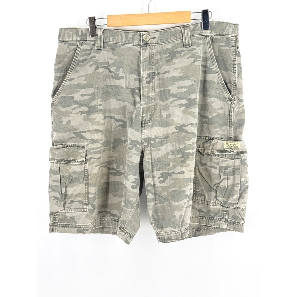 Wrangler Camo Cargo Shorts Grey Olive Long Baggy Paratrooper Cotton Size 40 B&T